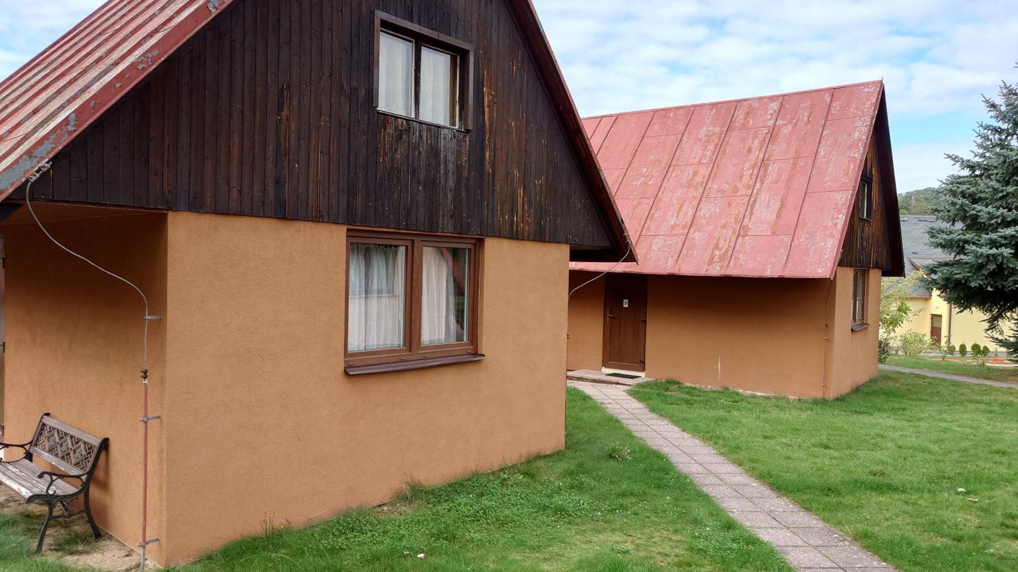 Raj Sportovni A Rekreacni Resort Branzez Kněžmost Exteriör bild