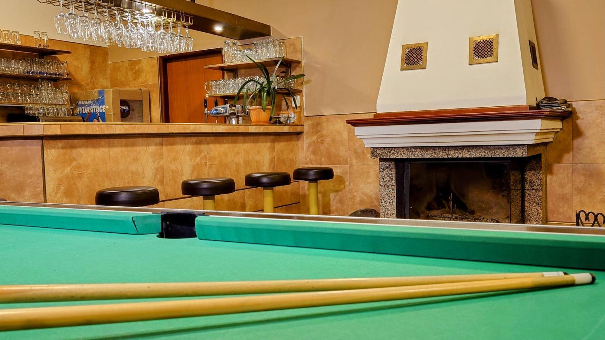 Raj Sportovni A Rekreacni Resort Branzez Kněžmost Exteriör bild